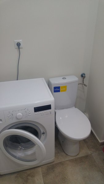 Militari Residence-, Complex Avangarde, langa Auchan si Mall,